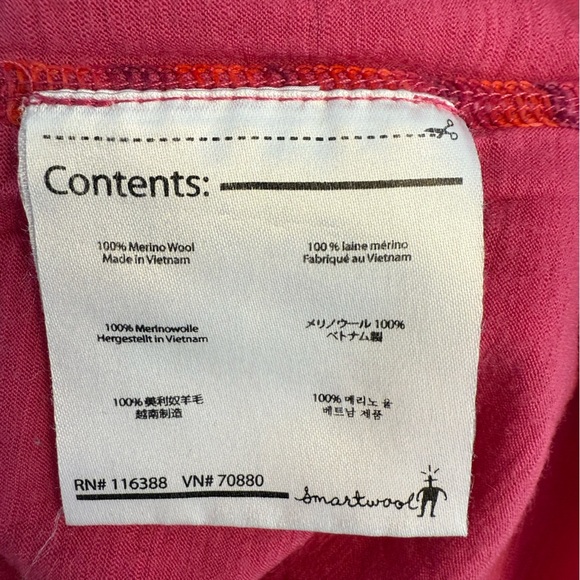 Smart wool Pink Ling Sleeve thin base Layer Size Small - Picture 6 of 11